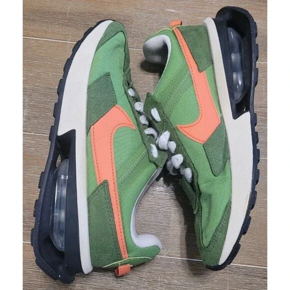 Nike Air Max Pre-Day LX "Chlorophyll" Orange DC5330-300 Kids Size 4 Shoes - Picture 4 of 7